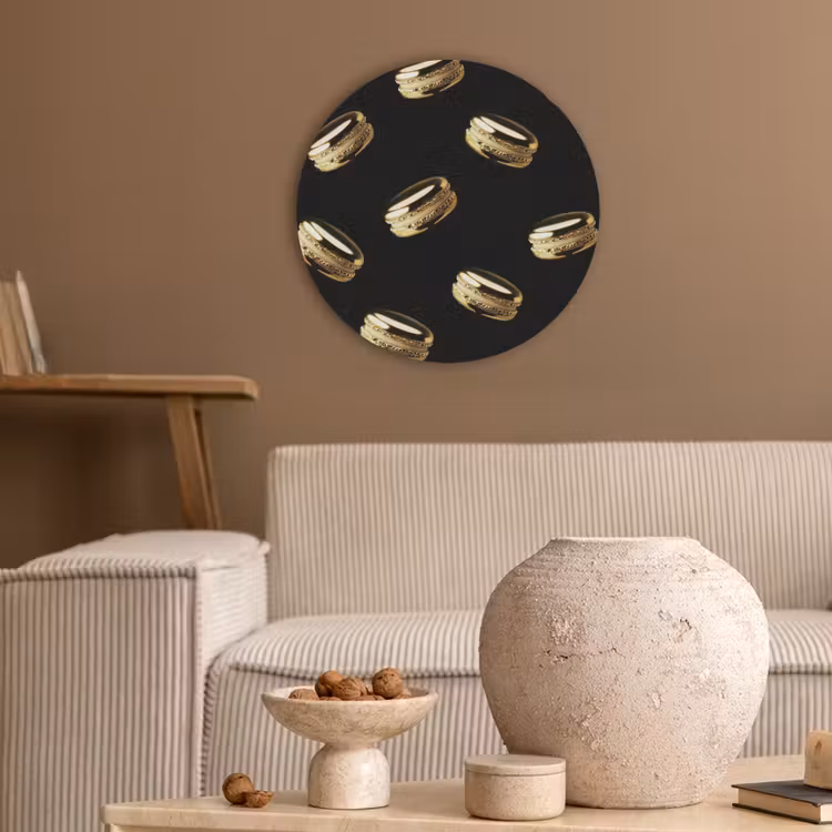 Macarons - Patroon - Goud - Zwart Akoestische PET Vilt - Rond klein -sfeer1