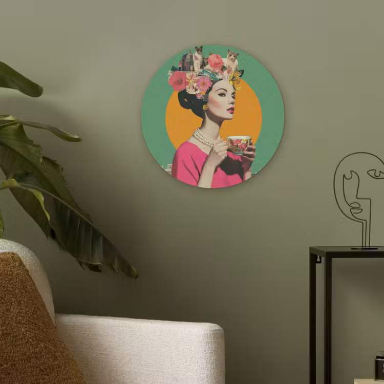 Retro - Vrouw - Stad - Zon Akoestische PET Vilt - Rond klein -sfeer2