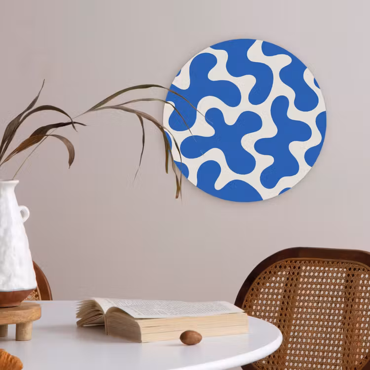 Vormen - Abstract - Blauw - Golven Akoestische PET Vilt - Rond klein -sfeer3