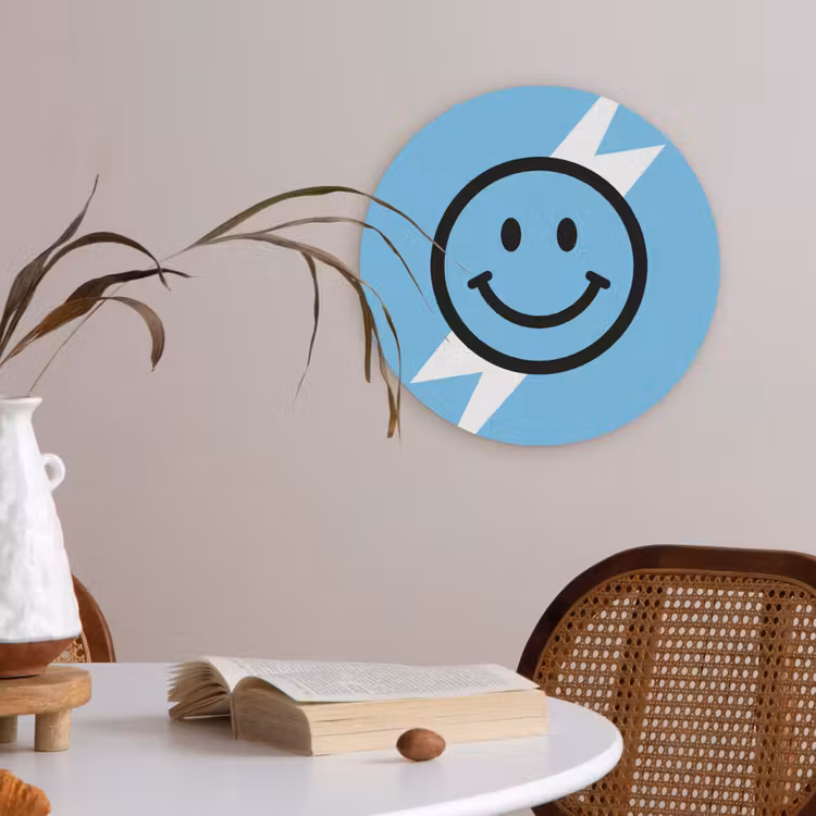Smiley - Blauw - Bliksem Akoestische PET Vilt - Rond klein -sfeer3