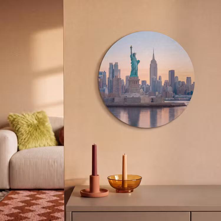 Vrijheidsbeeld - New York - Zonsopgang - Stad - Architectuur Akoestische PET Vilt - Rond klein -sfeer1