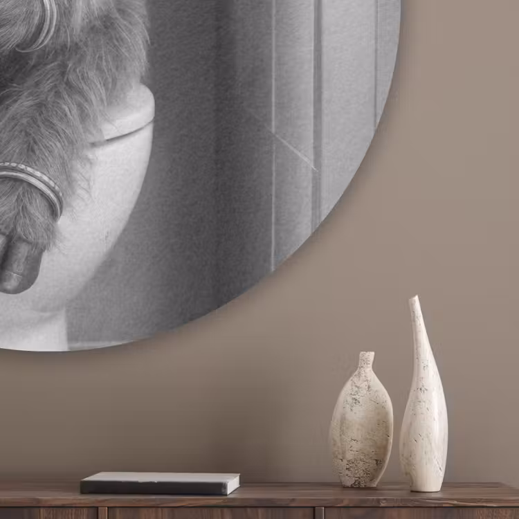 Stier - Telefoon - Toilet - Zwart - Wit Akoestische PET Vilt - Rond klein -sfeer5_closeup
