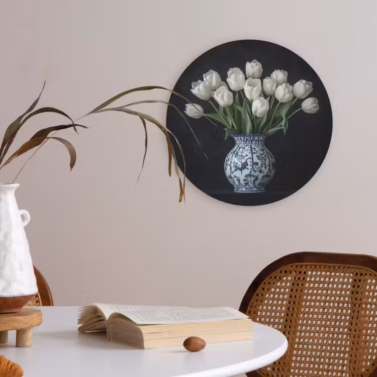 Wit - Bloemen - Tulpen - Vaas Akoestische PET Vilt - Rond klein -sfeer3
