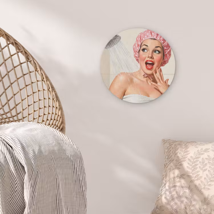 Vrouw - Douche - Roze Akoestische PET Vilt - Rond klein -sfeer4