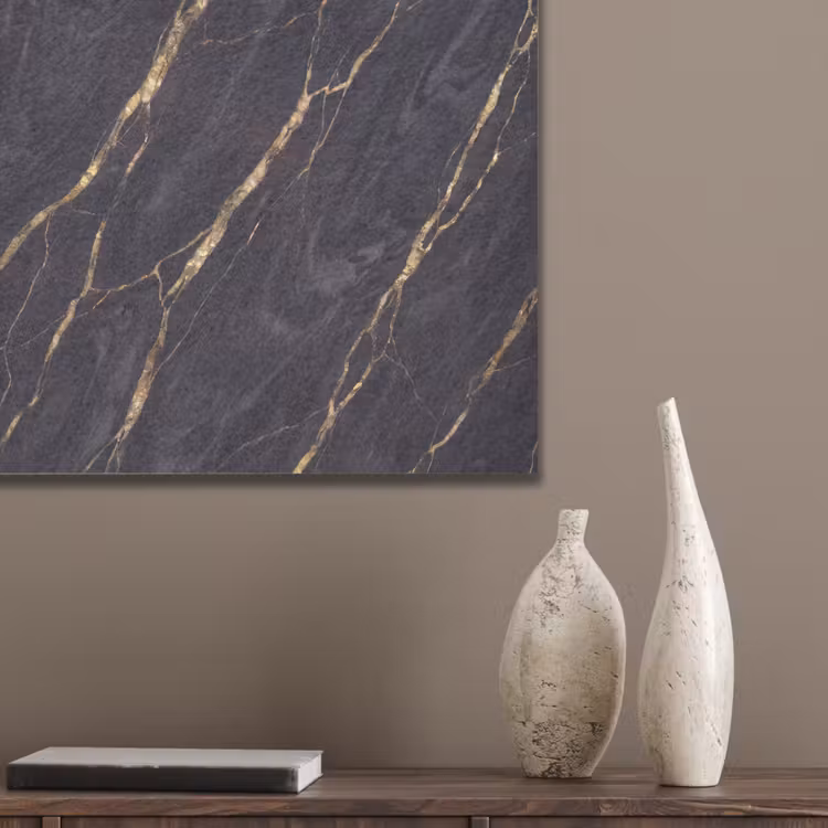 Marmer - Gouden aders - Abstract - Zwart PET vilt klein -sfeer6_closeup