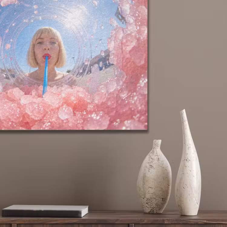 Vrouw - Drank - Zomer - Roze - Blauw PET vilt klein -sfeer6_closeup