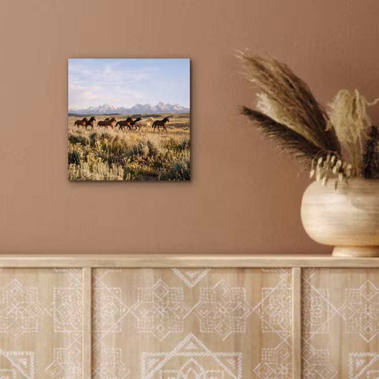 Paarden - Kudde - Bergen - Vrijheid - Wild aluminium wit klein -sfeer4