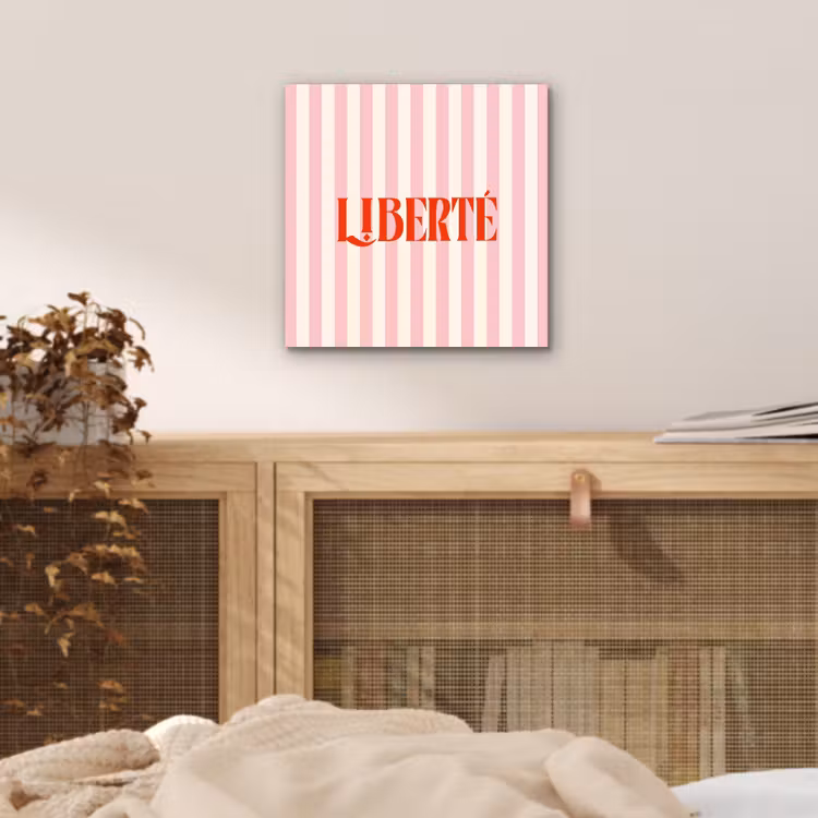 Zachtroze - Rood - Strepen - Liberté aluminium wit klein -sfeer3