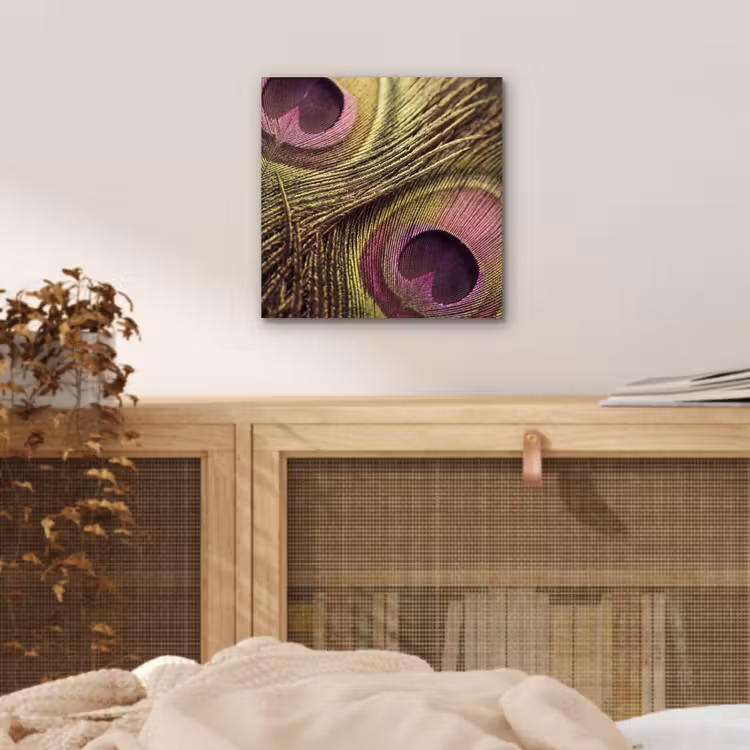 Pauw - Veren - Paars - Groen aluminium wit klein -sfeer3