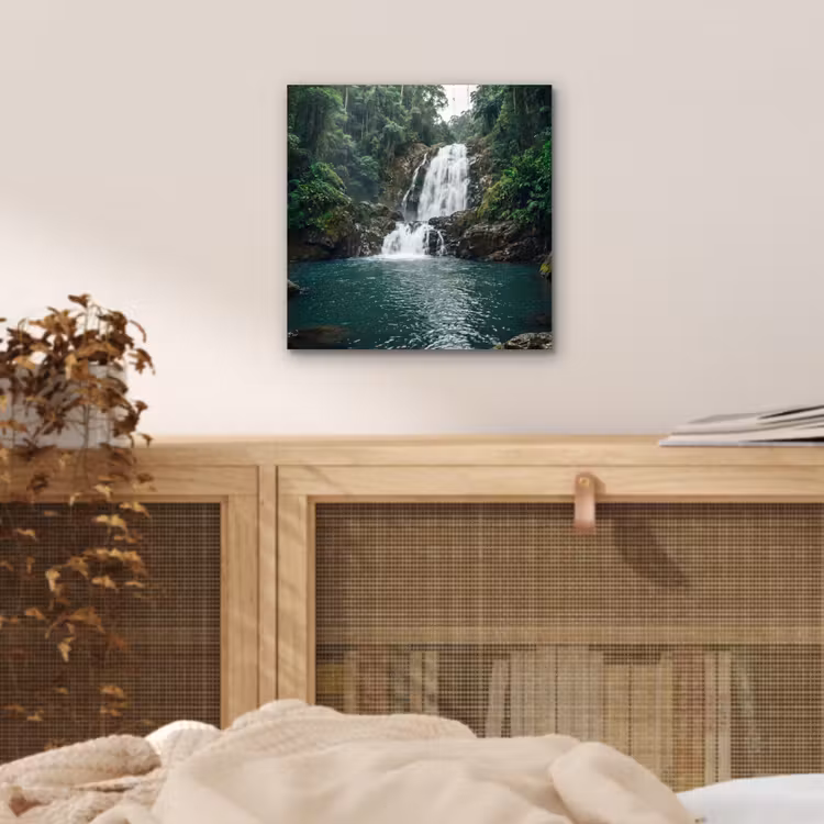 Waterfall - Forest - Nature - Greenkhgyguyg aluminium wit klein -sfeer3