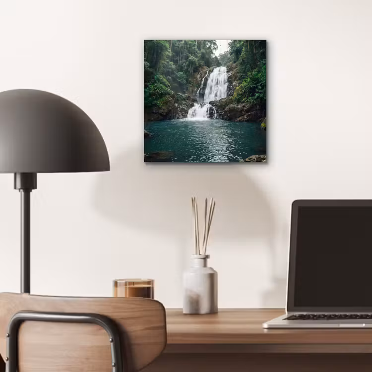 Waterfall - Forest - Nature - Greenkhgyguyg aluminium wit klein -sfeer5