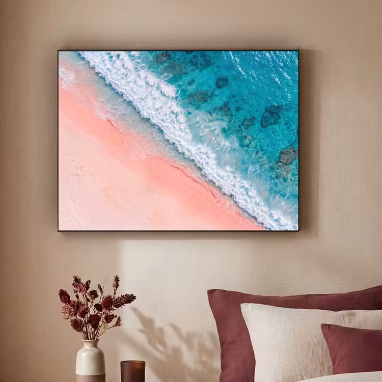 Strand - Oceaan - Golven - Roze Zand - Natuur Textielframe zwart klein -sfeer1