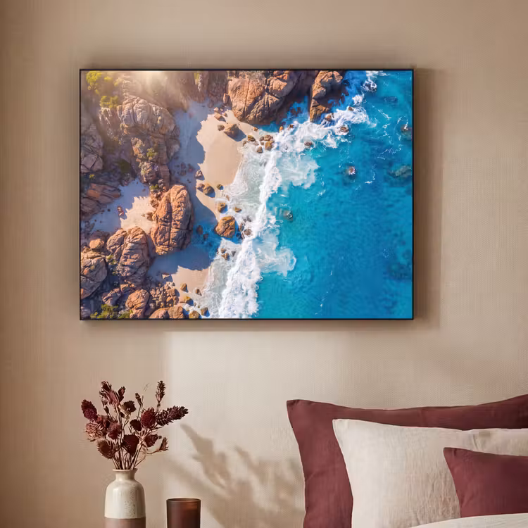 Strand - Zee - Rotsen - Natuur - Blauw Textielframe zwart klein -sfeer1