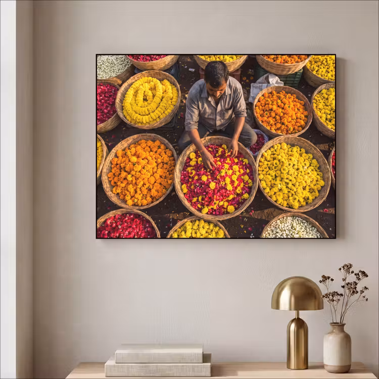 Art Frame - Flowers - Market - Colorful - Bloemen - Markt - Kleurrijk Textielframe zwart klein
