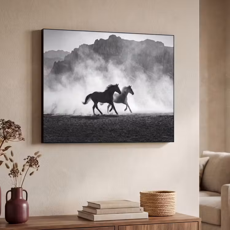 Paard - Ren - Stof - Zwart-wit - Dieren Textielframe zwart klein -sfeer3