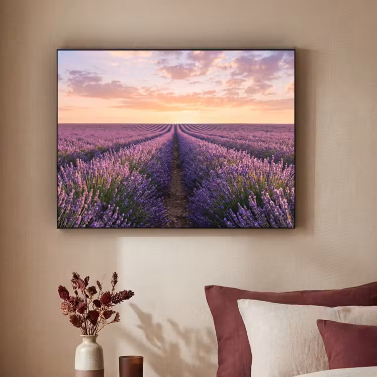 Landschap - Lavendelveld - Paars Textielframe zwart klein -sfeer1