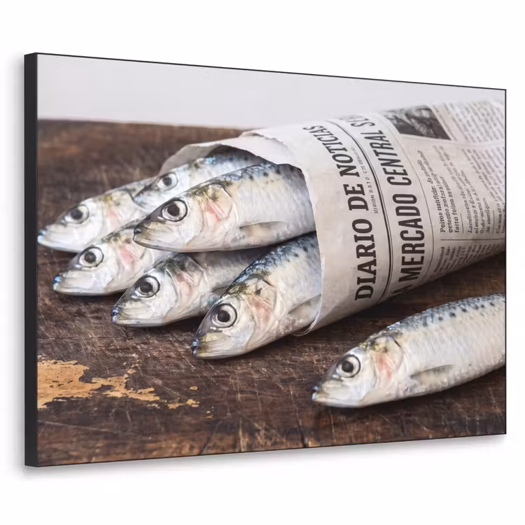 Art Frame - Little Sardine - newspaper - cutting board - Sardientje - krant - snijplank Textielframe zwart klein