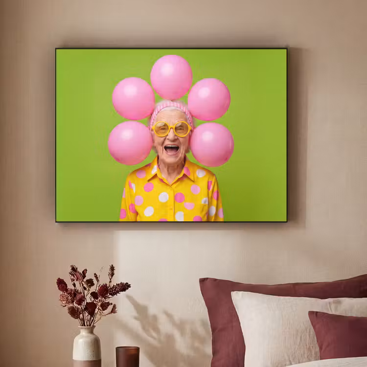 Mens - Ballonnen - Feest - Kleurrijk - Roze Textielframe zwart klein -sfeer1