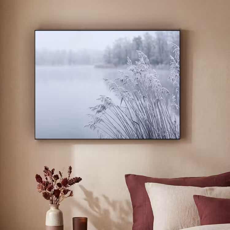 Riet - Bevroren - Winter - Natuur Textielframe zwart klein -sfeer1