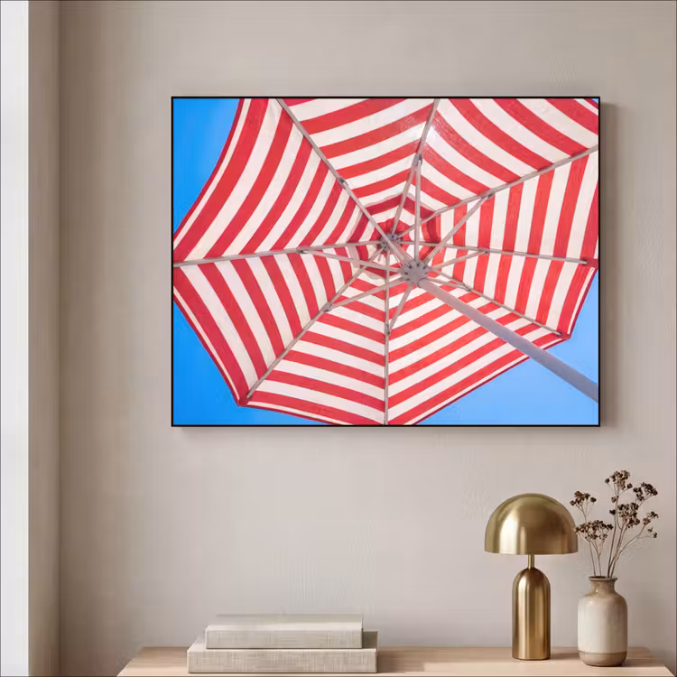 Parasol - Strepen - Zomer - Rood - Blauw Textielframe zwart klein -sfeer2