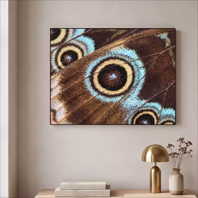 Vleugels - Vlinder - Blauw Textielframe zwart klein -sfeer2