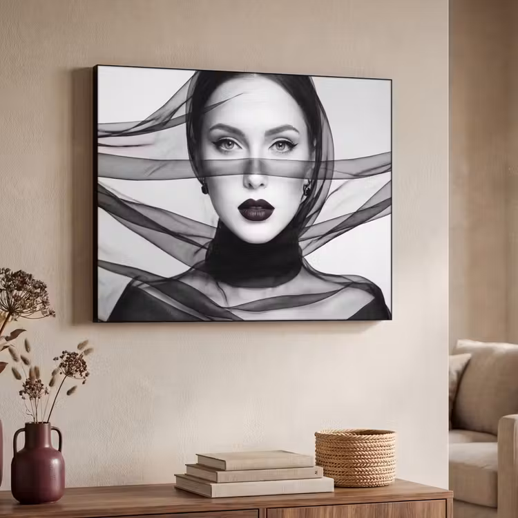 Vrouw - Sluier - Portret - Zwart  - Wit - Elegant Textielframe zwart klein -sfeer3