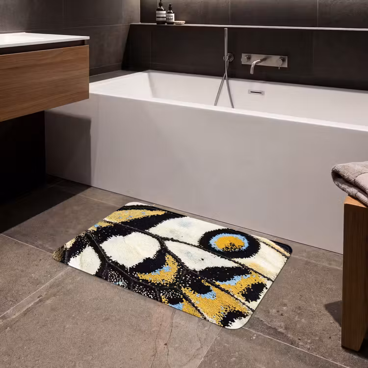 Vlinder - Vleugel - Geel Badmat klein -sfeer3