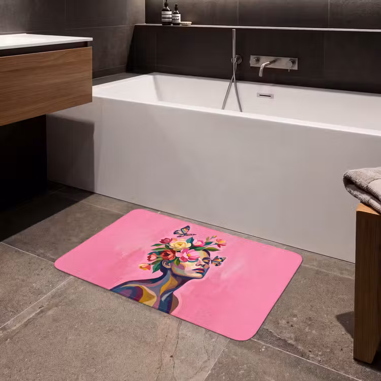 Vrouwengezicht - Vlinders - Kleurrijk Badmat klein -sfeer3