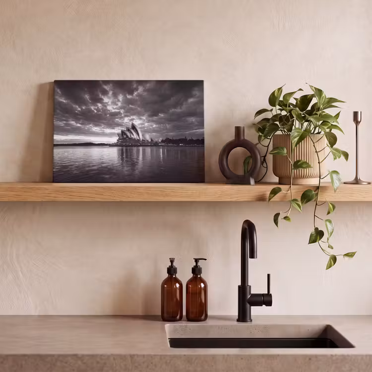 Architectuur - Water - Stad - Modern - Zwart-wit canvas 2cm klein -sfeer3