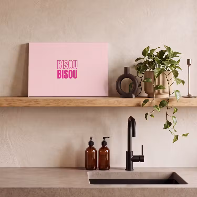 Bisou - Roze - Minimalistisch canvas 2cm klein -sfeer3