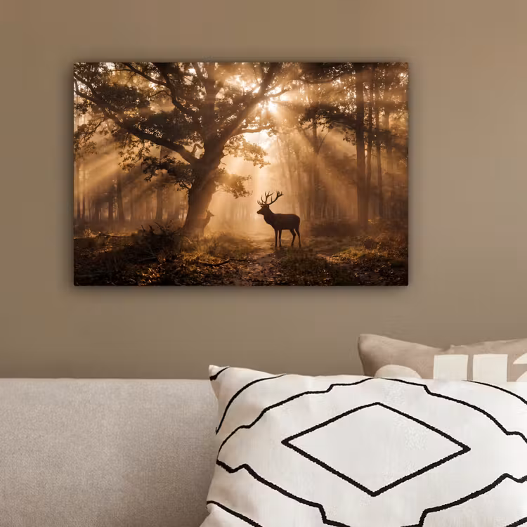 Hert - Bos - Mistig - Natuur - Goud canvas 2cm klein -sfeer3