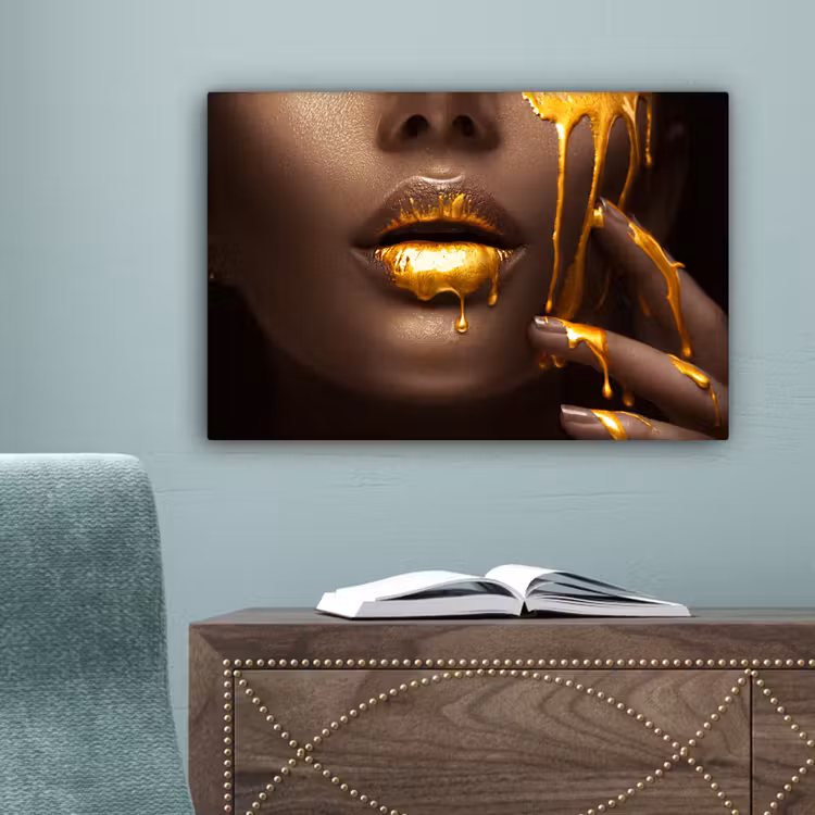 Goud - Vrouw - Verf - Lippen - Luxe canvas 2cm klein -sfeer4