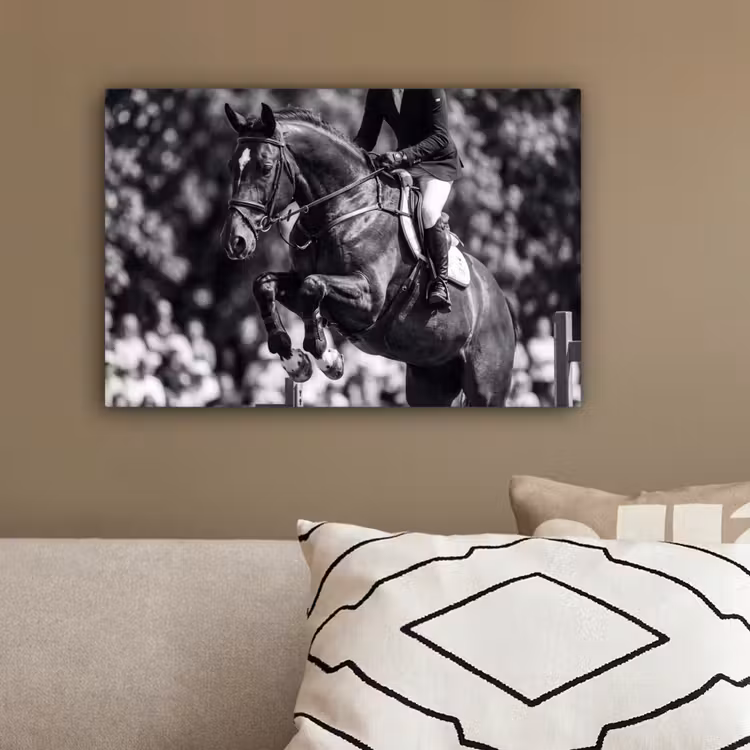 Springen - Paard - Zwart - Wit canvas 2cm klein -sfeer3