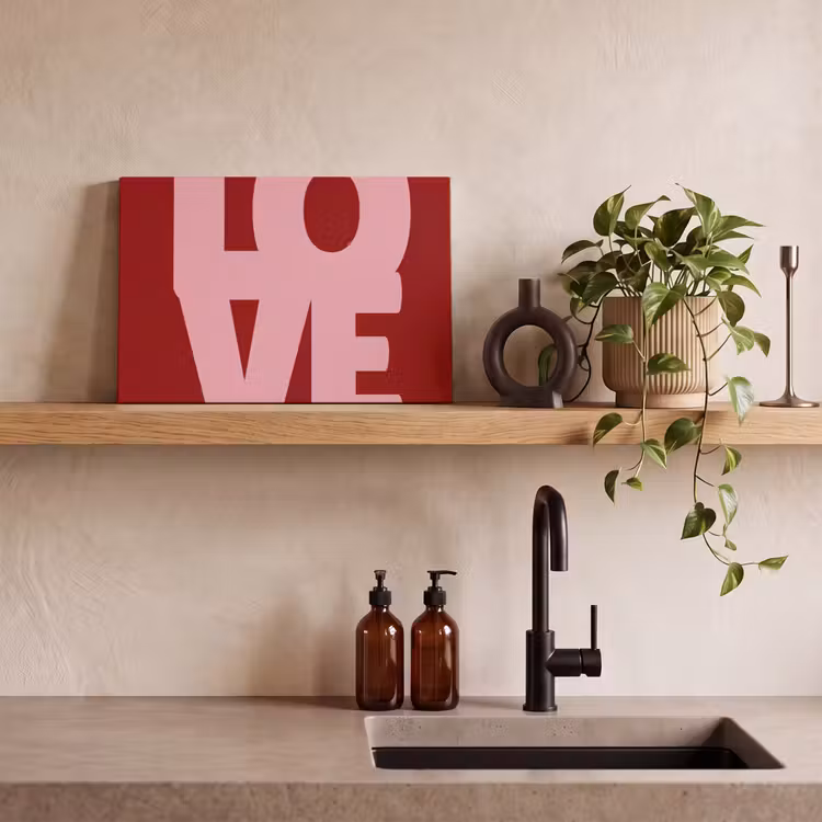 Love - Rood - Blokletters canvas 2cm klein -sfeer3