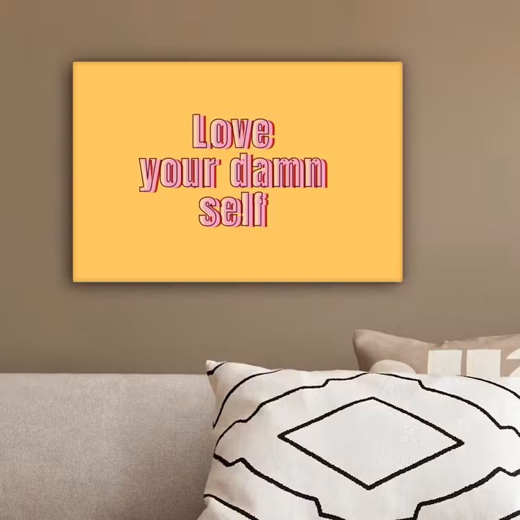 Love yourself - Roze - Geel canvas 2cm klein -sfeer3
