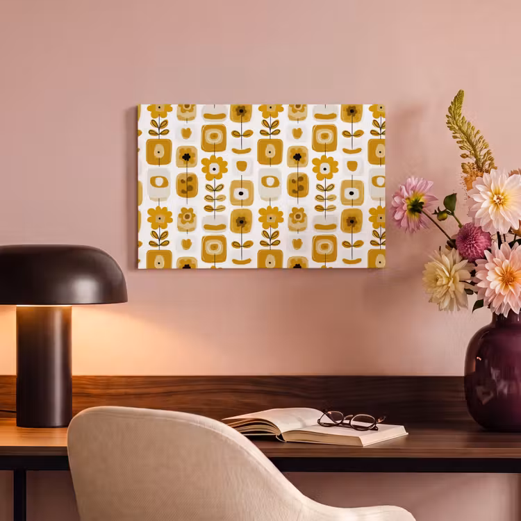 Retro - Abstract - Bloemen - Okergeel canvas 2cm klein 34 -sfeer4