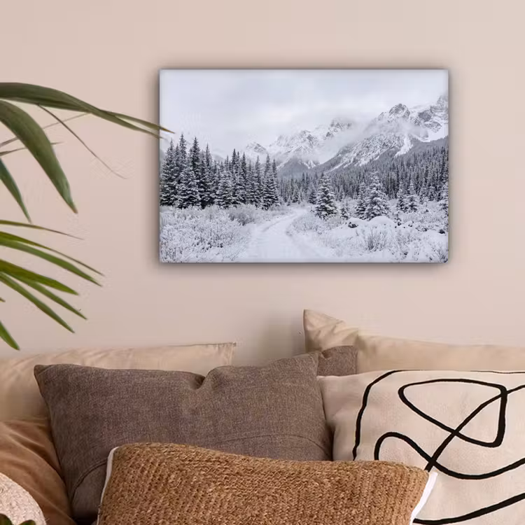 Weg - Bergen - Sneeuw - Naaldbos - Avontuurlijk canvas 2cm klein -sfeer1
