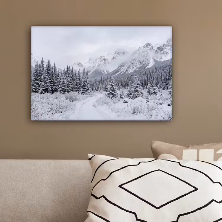 Weg - Bergen - Sneeuw - Naaldbos - Avontuurlijk canvas 2cm klein -sfeer3