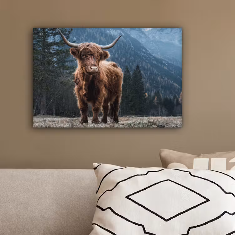 Schotse hooglander - Berg - Landschap - Bomen - Koe - Natuur canvas 2cm klein -sfeer3