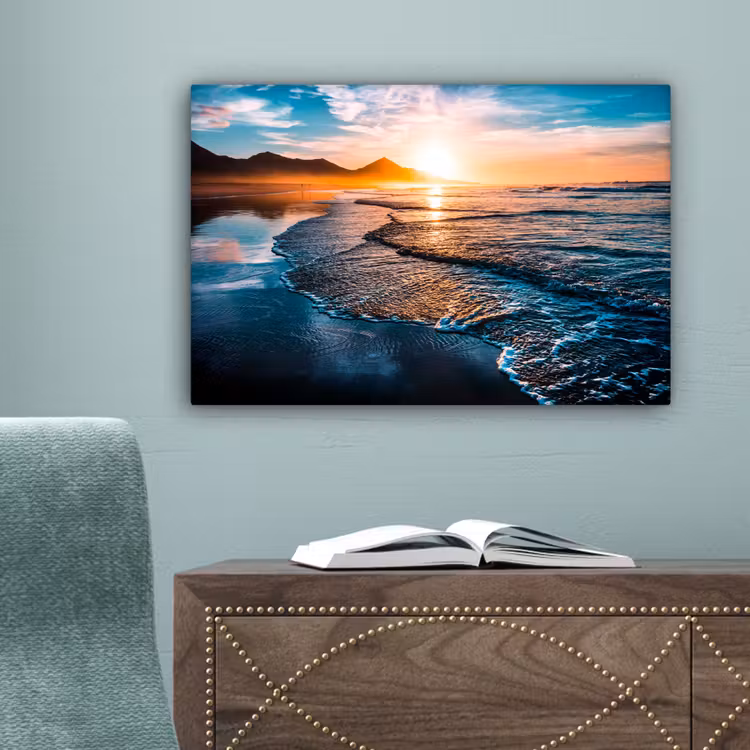 Zonsondergang - Zee - Berg - Horizon - Landschap - Blauw canvas 2cm klein -sfeer4
