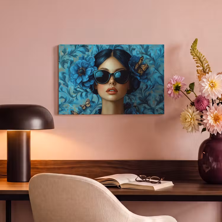 Vrouw - Bloemen - Vlinders - Blauw - Abstract canvas 2cm klein -sfeer4