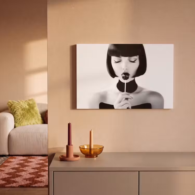 Vrouw - Lolly - Zwart - Wit canvas 2cm klein -sfeer1