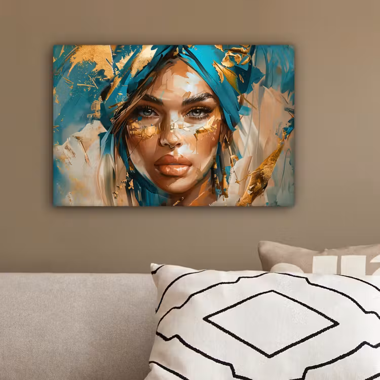 Vrouw - Portret - Goud - Luxe - Blauw canvas 2cm klein -sfeer3