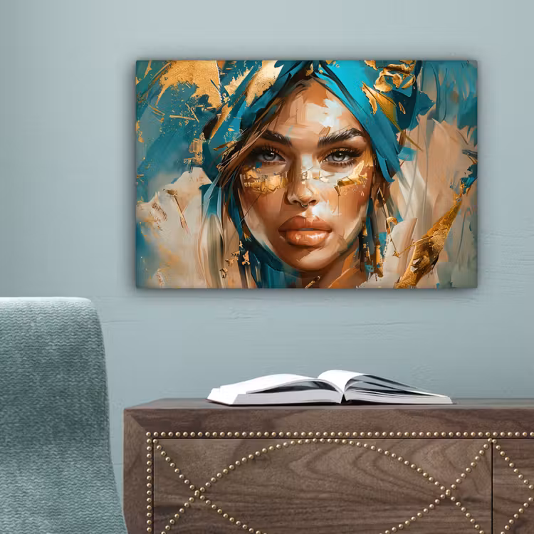 Vrouw - Portret - Goud - Luxe - Blauw canvas 2cm klein -sfeer4