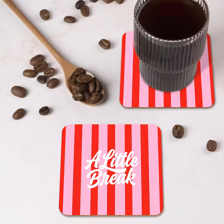 A Little Break - Strepen - Rood - Roze onderzetter kurk middel -sfeer2