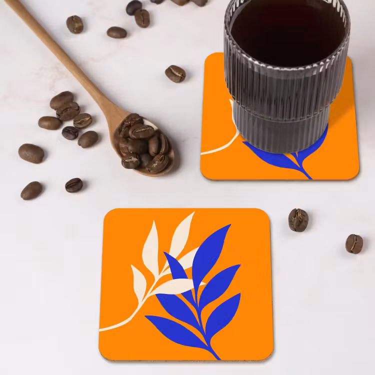 Takken - Bladeren - Minimalistisch - Blauw onderzetter kurk middel -sfeer2