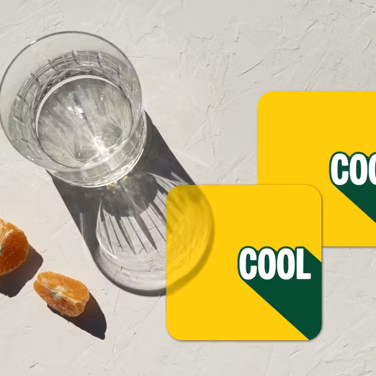 Cool - Geel - Groen onderzetter kurk middel -sfeer4