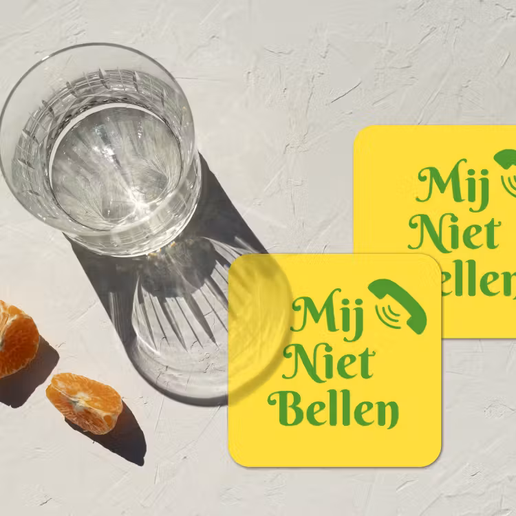 Mij niet bellen - Telefoon - Geel onderzetter kurk middel -sfeer4