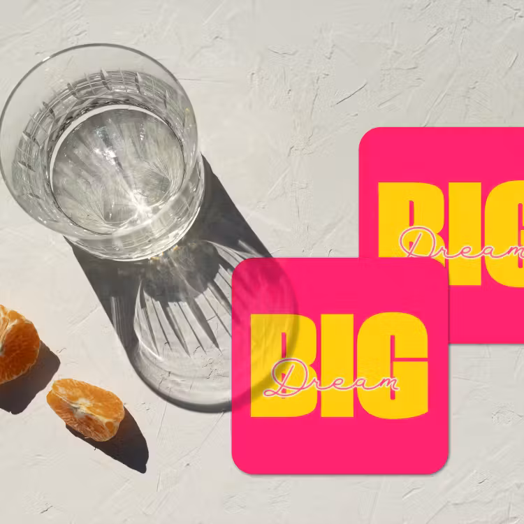 Dream big - Roze - Geel - Minimalistisch onderzetter kurk middel -sfeer4