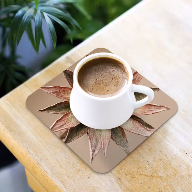 Droogbloem - Protea - Vintage - Beige - Rustiek onderzetter kurk middel -sfeer5